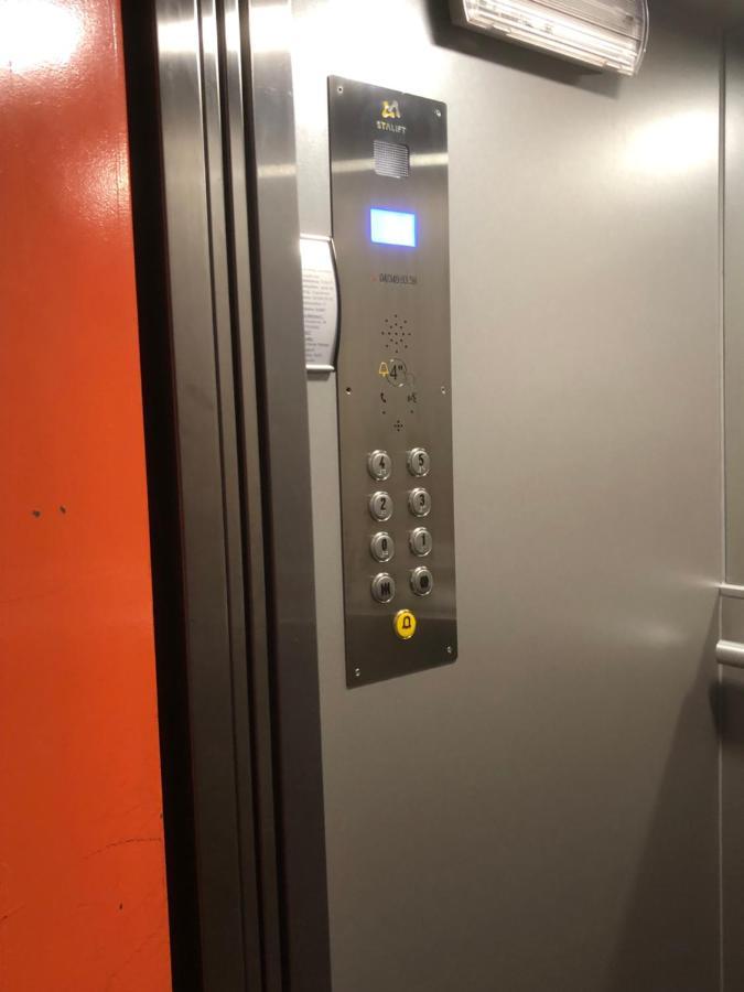 Appartement Centre Ville Tournai Bagian luar foto